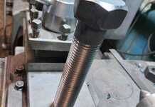 Болты с шестигранной головкой М42